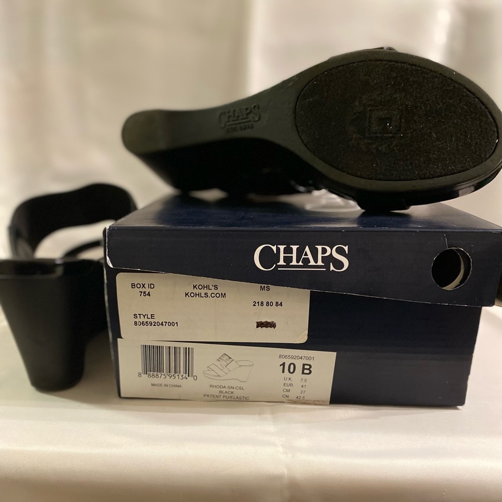 Chaps platform heel out sandal’s, size 10